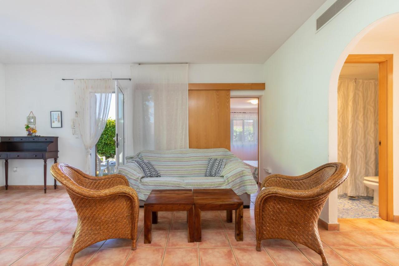 Villa Verde Piscina Pirvada Y Wifi L' Escala Exteriér fotografie